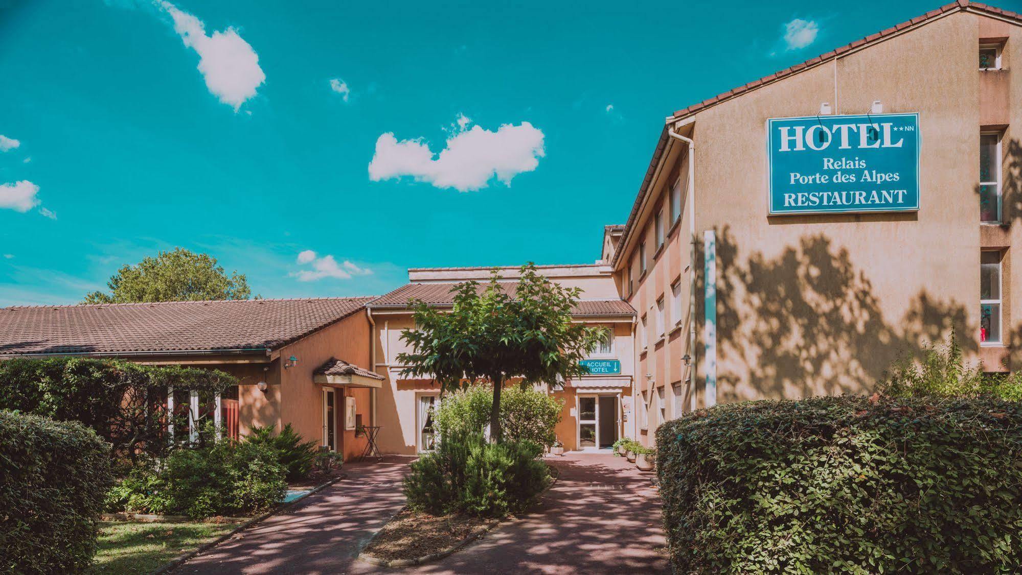 Hotel Lumiere Des Alpes ブロン エクステリア 写真